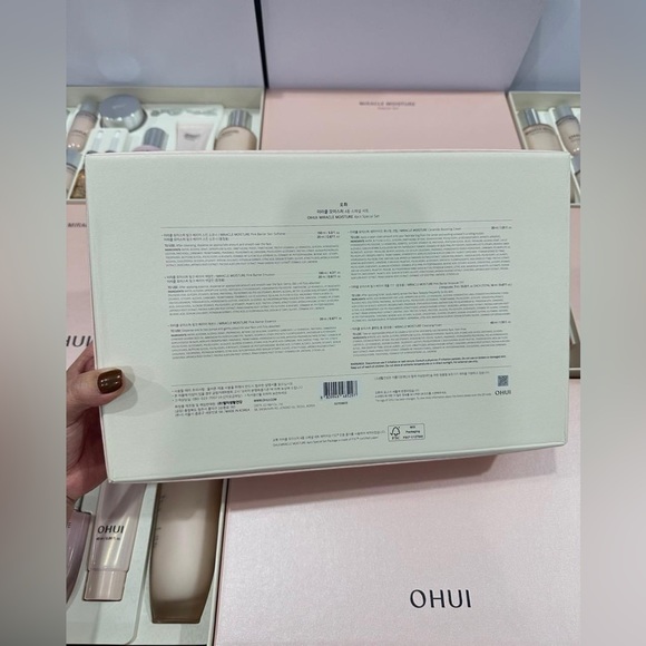 O HUI Miracle Moisture 4 Pcs Special Set 9 Items Smooth Moisturizing K-Beauty - Picture 10 of 10